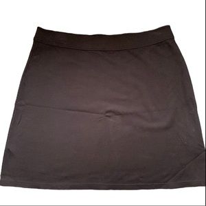 Black Sophie Max stretch pull-on skirt, size medium